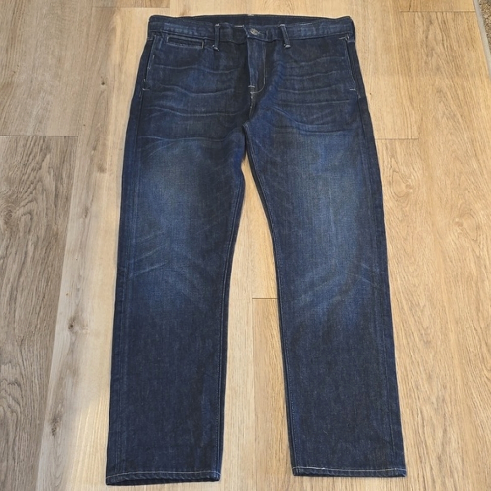 Levi's Strauss & Co. 508 34/32
